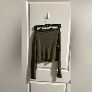 American Eagle Outfitters Olive cropped Long Sleeve Shirt